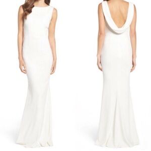 Katie May Drape Back Crepe Gown Size 4 in Ivory EUC